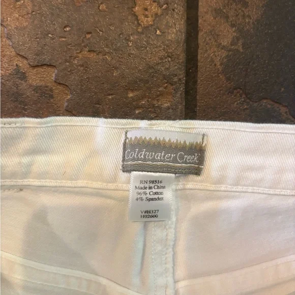 ⭐️⭐️Cold water creek White High-Waisted Jeans - Picture 3 of 4